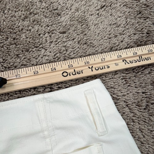 Theory Shorts Womens 12 White Twill Pleated Sailor Chino Coastal Cottage - Picture 8 of 12