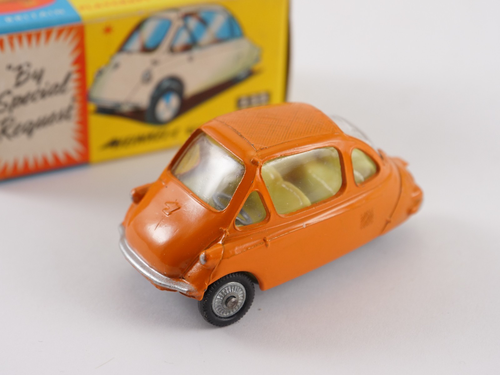 corgi NO233ハインケルバブルカー1961年製 Corgi Toys No. 233 Heinkel Bubble Car 1961 Light by N2THEATTIC