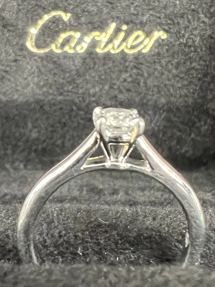 Anillo de compromiso solitario de platino Cartier 5 redondos corte brillante 0,40 quilates vs2 - G Foto 4 de 4