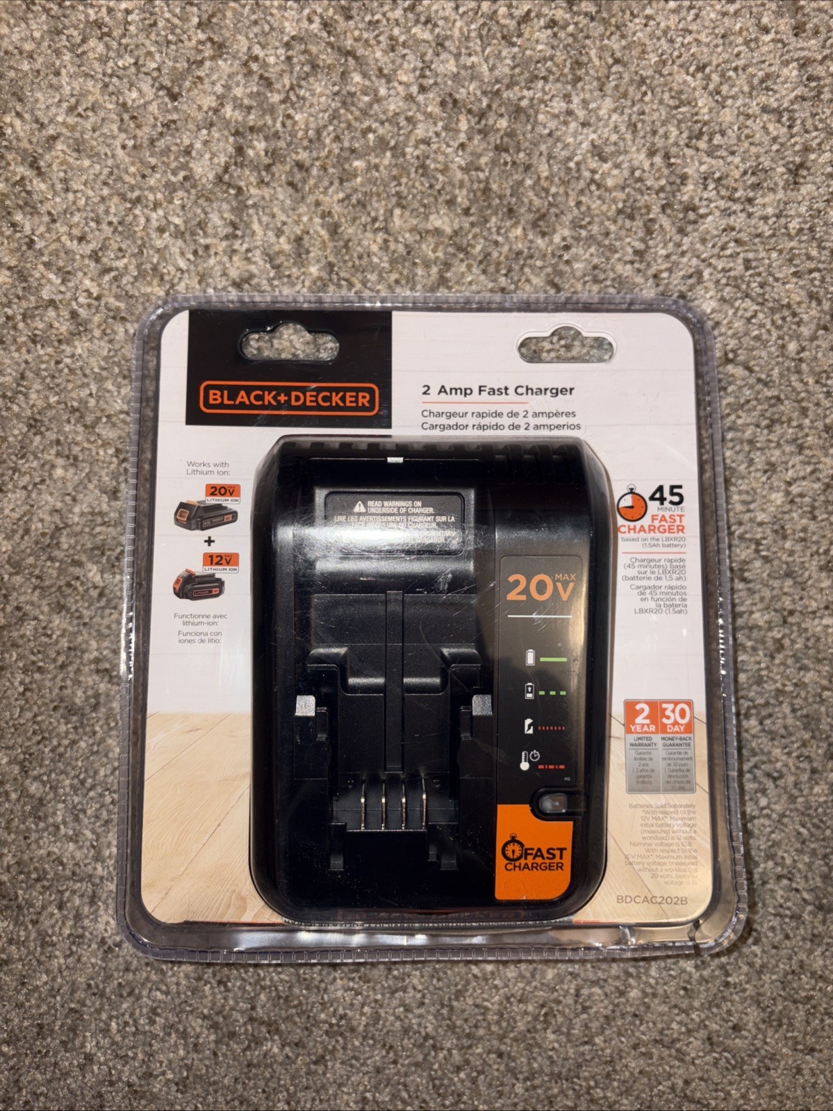 BLACK+DECKER 20-Volt or 12-Volt Lithium-Ion Battery Charger New
