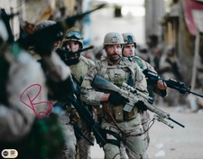 BRADLEY COOPER SIGNED 14x11 PHOTO AMERICAN SNIPER (ACG CERT AG16675)