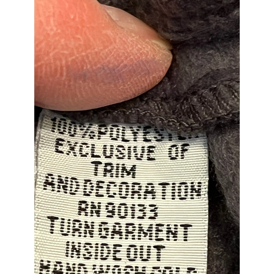 Chaleco para mujer Bob Mackie talla 1X gris polar forrado de piel sintética adornado con piedras preciosas Foto 3 de 4