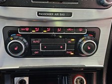 Klimaanlagen-Bedienfeld in der Mittelkonsole VW Passat CC 5K0907044A / IM 67258
