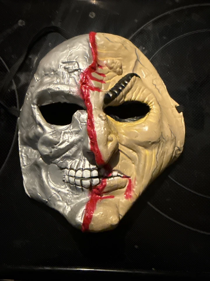 FUN WORLD Div HALLOWEEN HALF SKULL MASK two face - Image 2 of 4