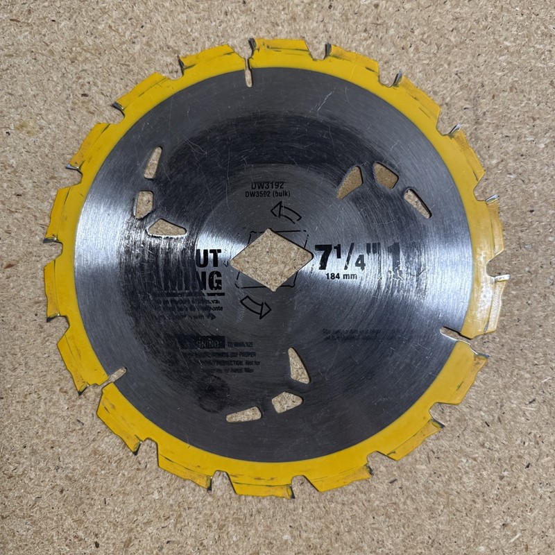 Dewalt DW3592 7-1/4-Inch 18-Tooth Carbide Thin Kerf Circular Saw Blade Cut