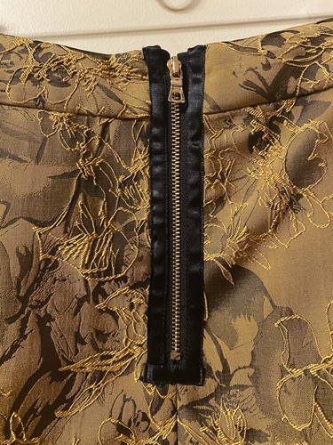 NWT Alice and Olivia Size 8 Brocade Floral Mini Skirt Black Gold Metallic $297 - Picture 7 of 11