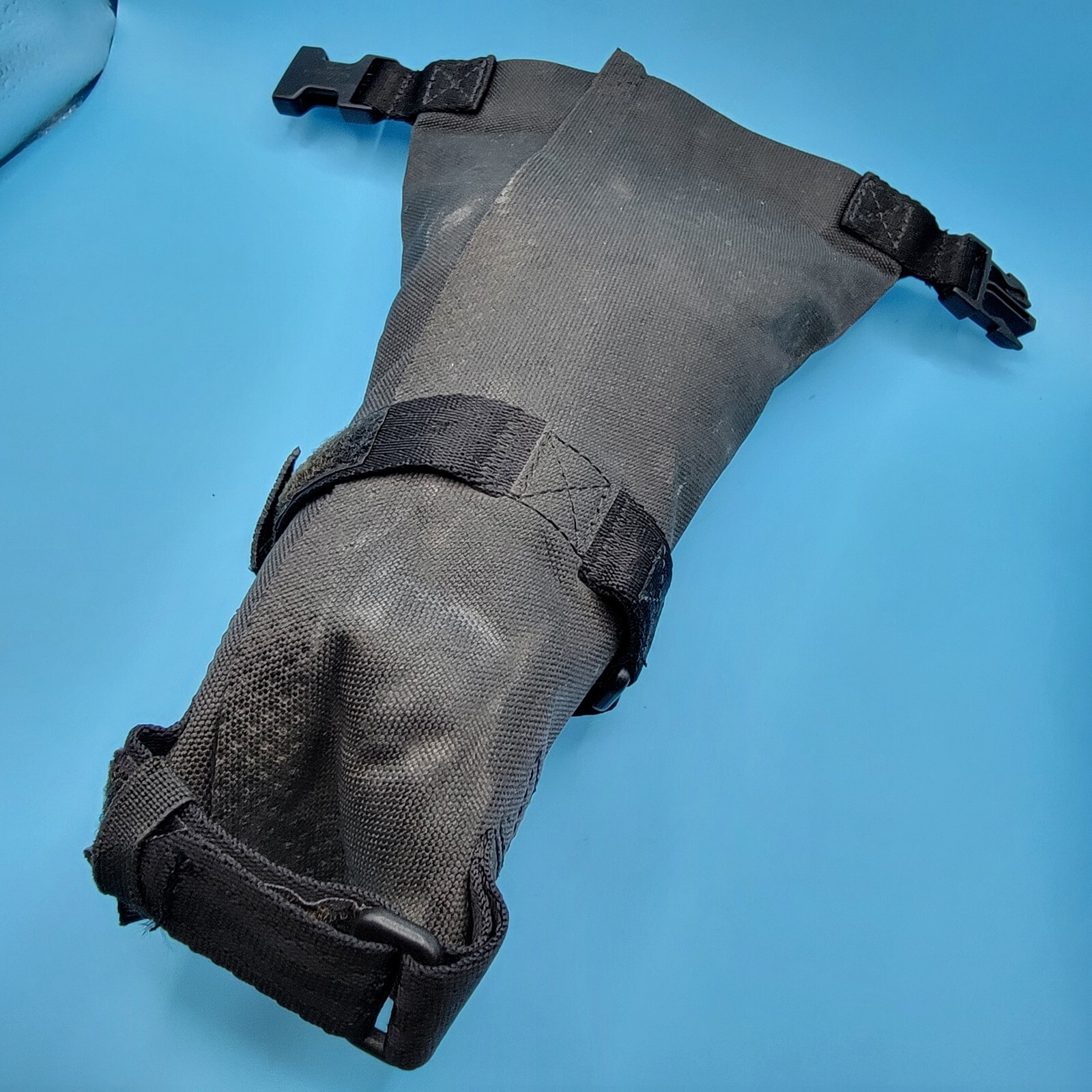 Chrome Industries Knurled Saddle / Seat Bag Gravel Bike Waterproof Roll