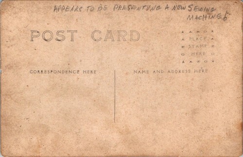 RPPC Menge sammelt Nähmaschine Verkäufer Falken Ware Gemischtwarenladen - Bild 3 von 3