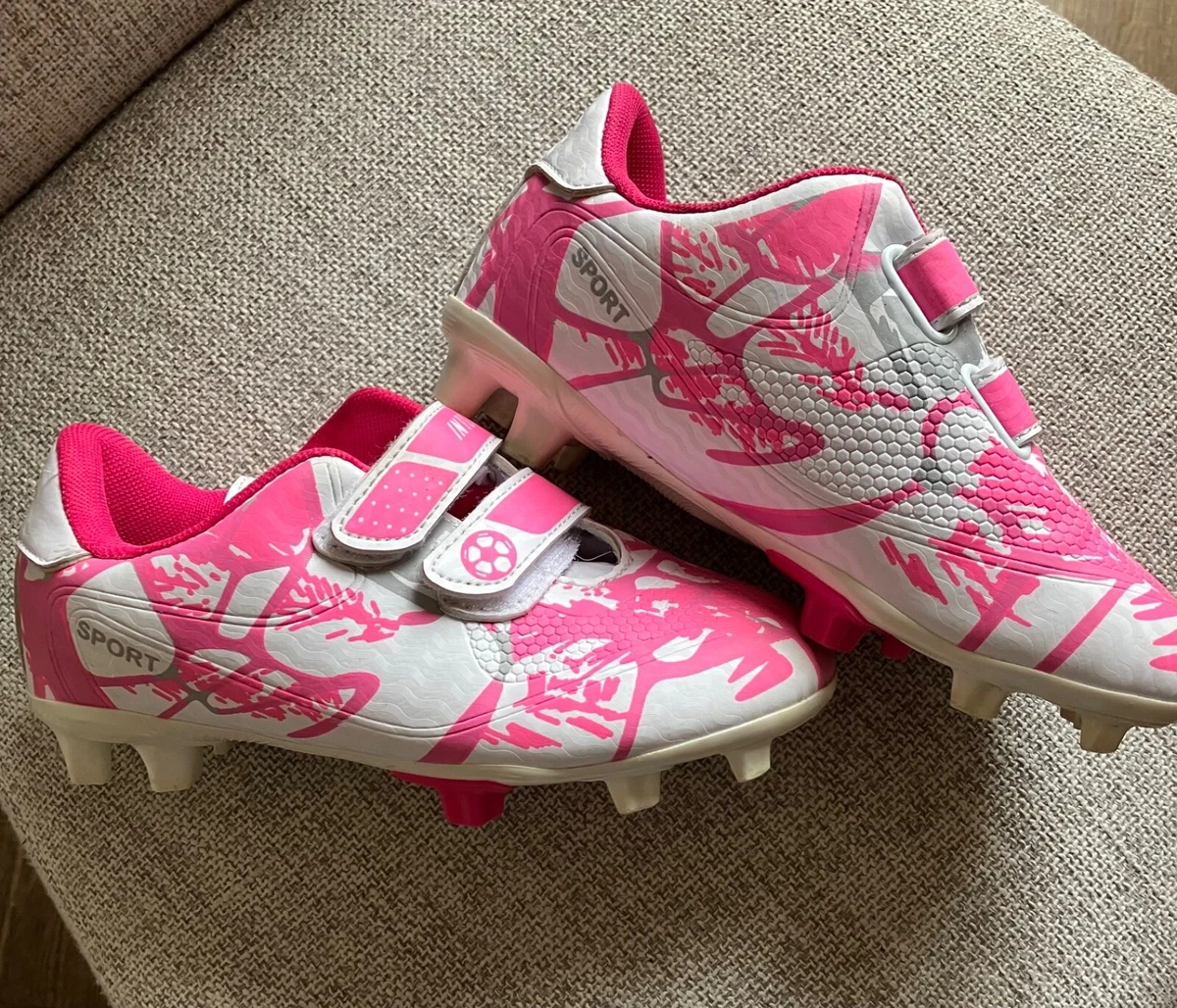 Girls moulded football clearance boots