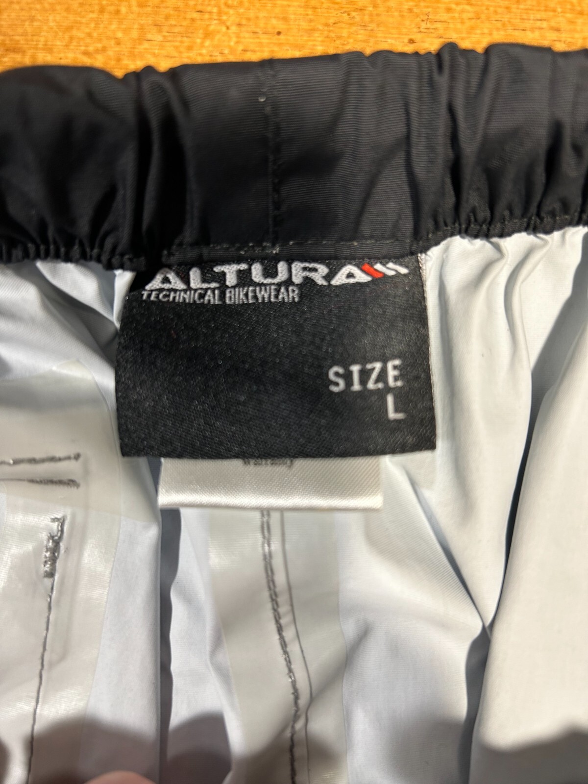 Altura Night Vision Waterproof Cycling Overtrousers Large Excellent