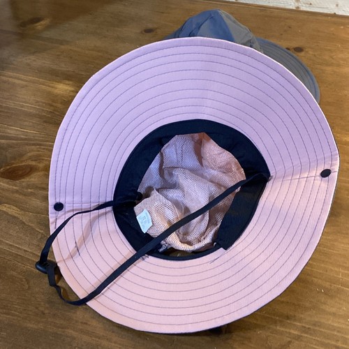2 Sun Shade Womens Beach Bucket Hats fully Adjustab Strap - Picture 2 of 3