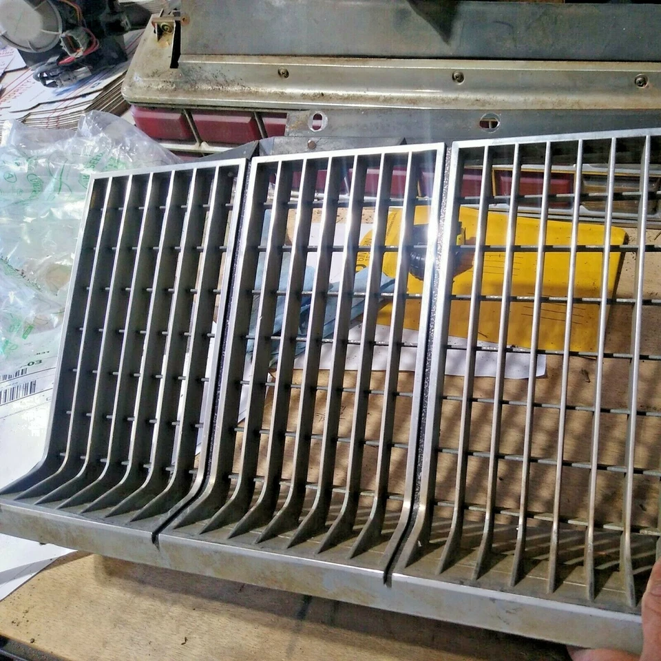 Estación de rejilla Wgn compatible con 81-90 ELECTRA LOC-152 Foto 3 de 4