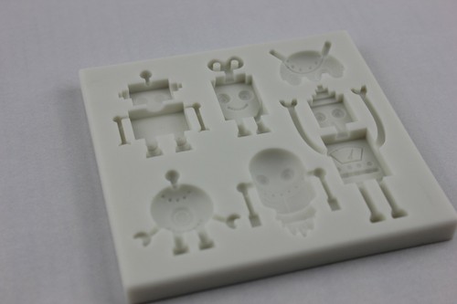 Robots Mould Martians Silicone Fondant Icing Chocolates Cakes Toppers Decorating - Picture 6 of 8