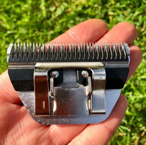 Horse Clipper Blade 6FW A5 Masterclip Premium Steel Blades Med/Long Cut Wide 🐴 - Picture 11 of 12