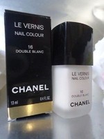 16 Double Blanc Chanel Beyond Rare Le Vernis Nail Varnish Untouched Box Mint 16 Double Blanc Chanel Beyond Rare Le Vernis Nail Varnish Untouched Box Mint
