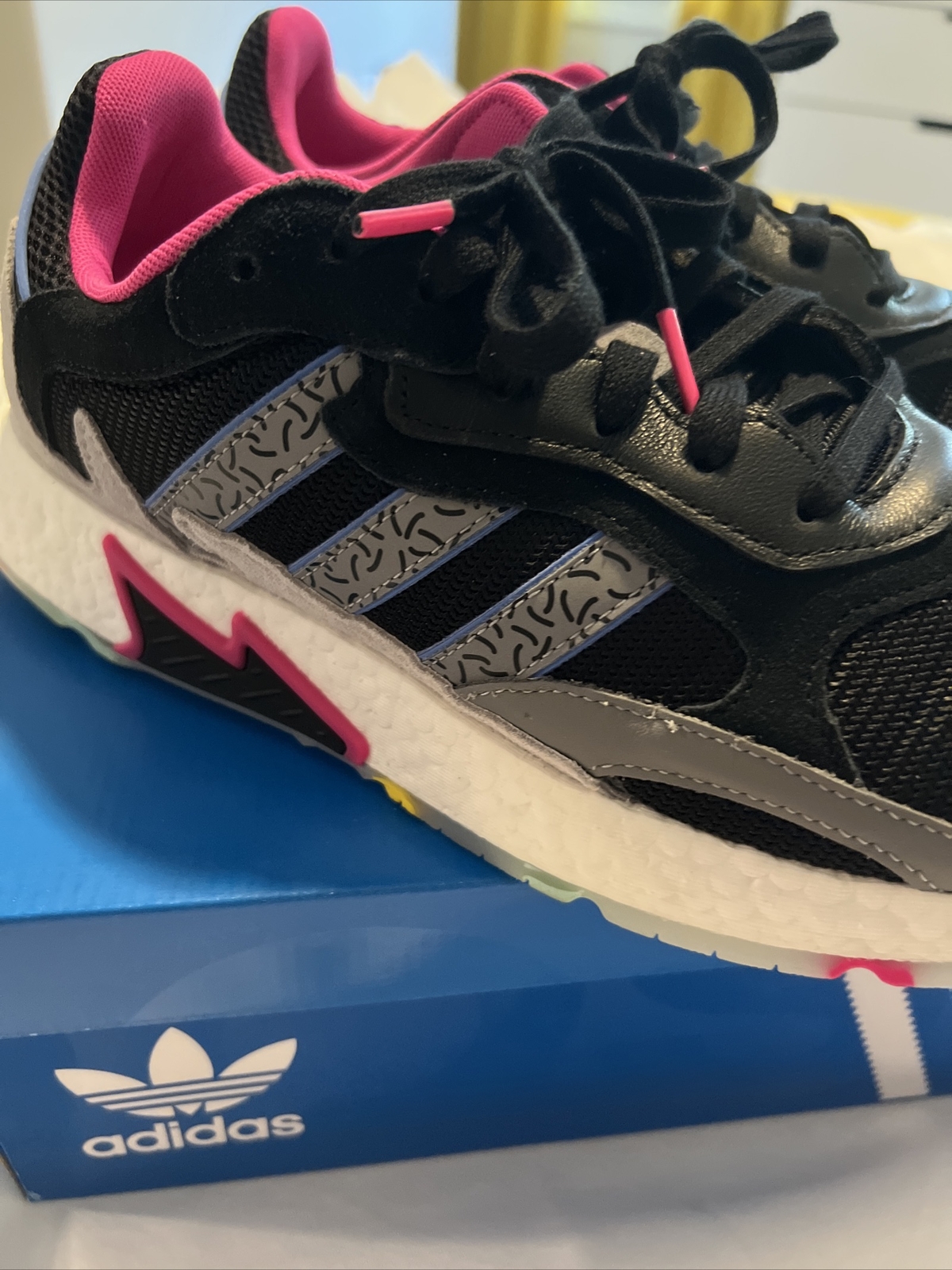 adidas Men's Originals Tresc Run Boost Shoes Black/Pink/Blue EG5023 Size 10