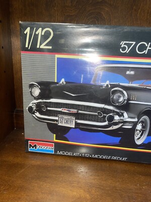 お値下げしました。'57 Chevy Coupe 1/12 モデルキット Monogram 1/12 Scale 57 Chevy Coupe 3 N 1 Model Kit Sealed 2800
