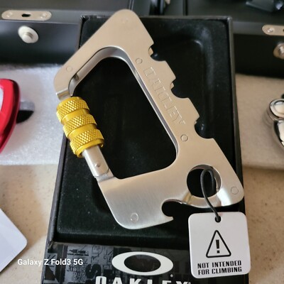 オークリー　カラビナUSA Oakley Carabiner Collection 2 Limited Edition Gold and Black