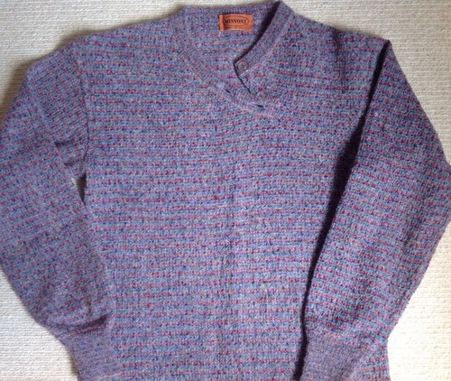 STUNNING VINTAGE MISSONI LONG SLEEVE PINKISH GREY MOHAIR SWEATER DRESS - Picture 11 of 12