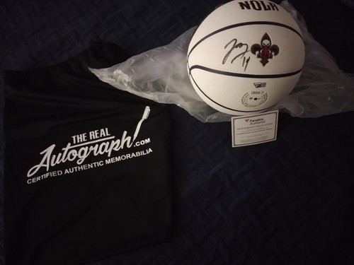 Brandon Ingram New Orleans Pelicans Signed Wilson City Edition Collectors Ball ! - Picture 3 of 3