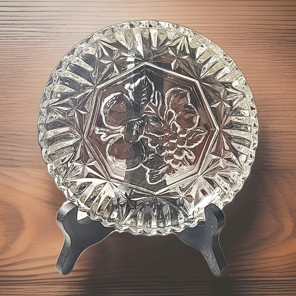 6 Vintage Federal Glass Pioneer Dish 5" Candy/ Nuts Fruit & Grapes - Image 2 of 3