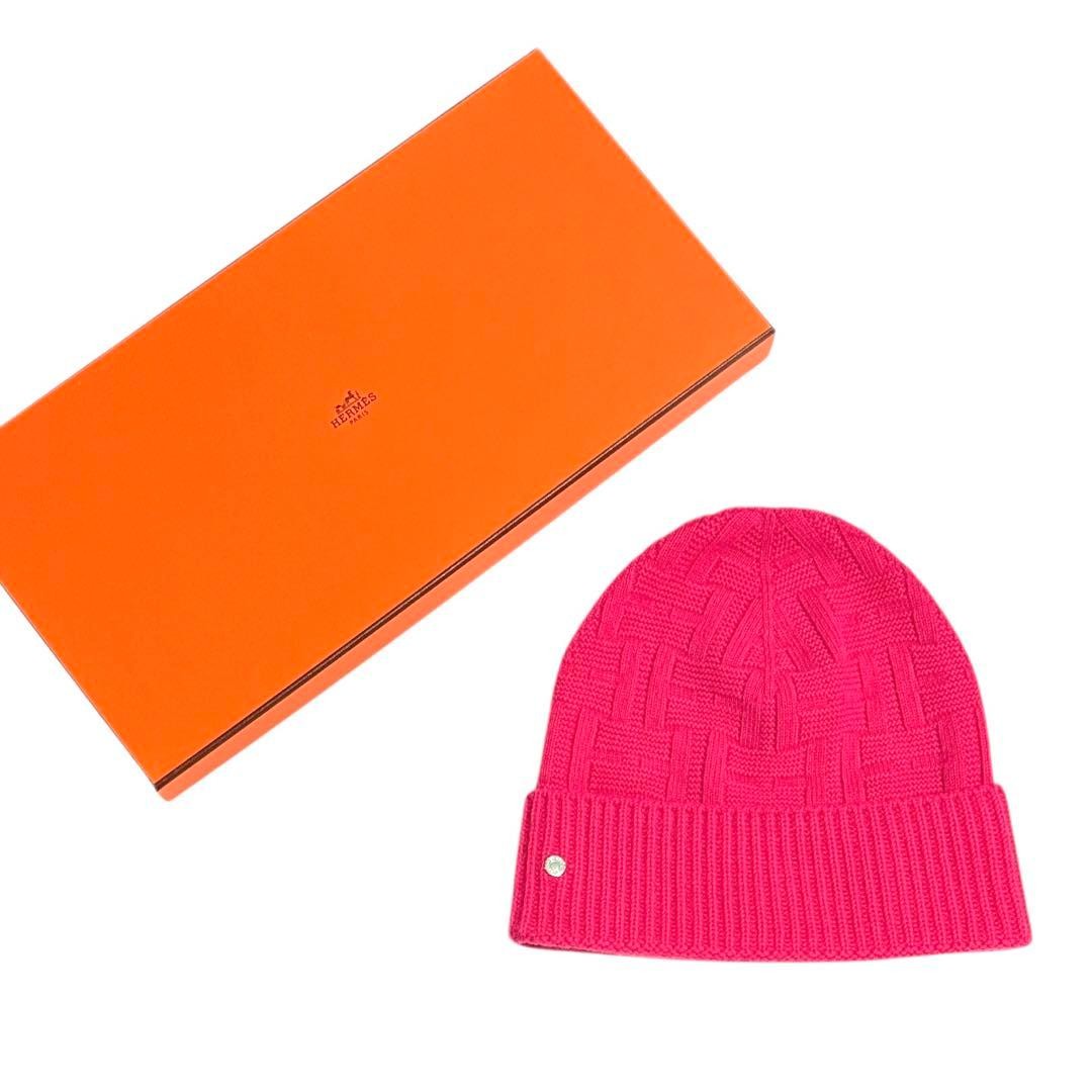 Hermes Pink Knit Hat Serie