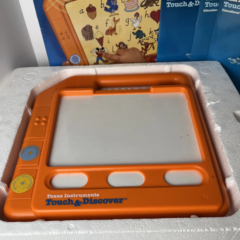 Instrumentos vintage Texas Disney Touch & Discover 1987 com caixa + 40 atividades - Imagem 2 de 4