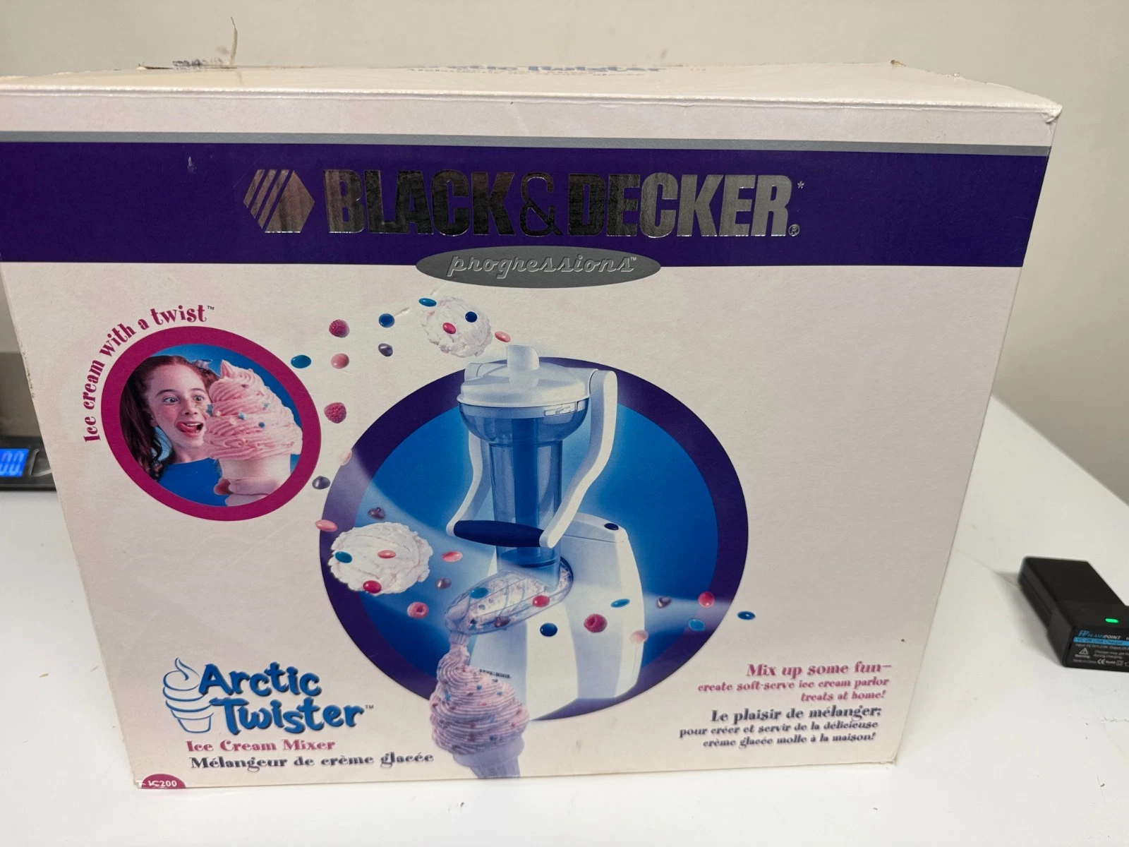 Black and Decker Arctic Twister IC200 Ice Cream Maker