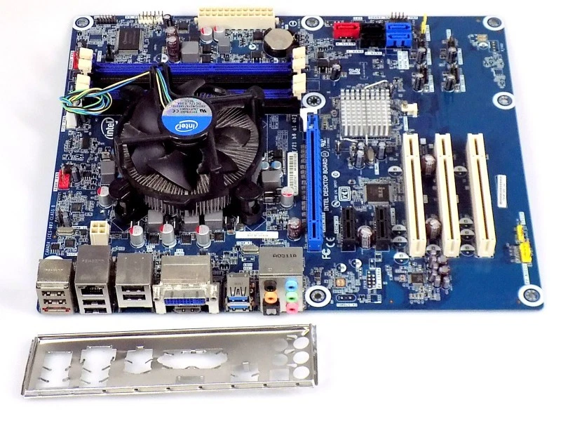 i5-2500K・P8P67-PRO・16GB DDR3・H50 セット Amazon.com: Intel Core i5 i5-2500K 3.30 GHz Processor - Socket H2