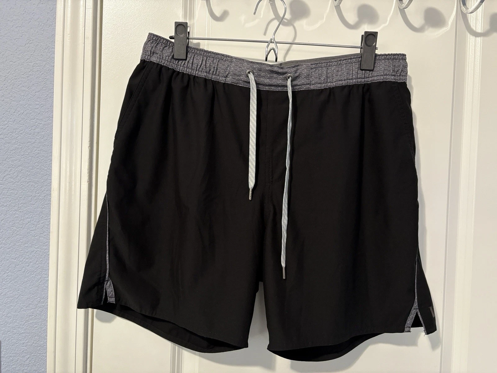 Vuori Shorts Trail Lined Stretch Pocket Training Mens Large Black