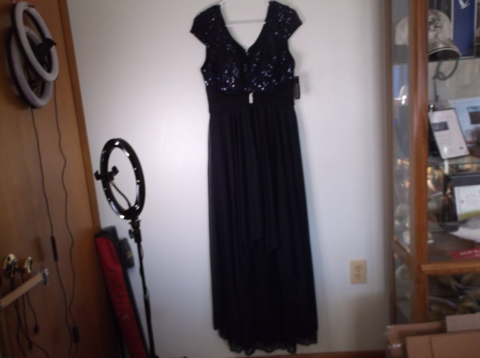 Picture 1 of 10