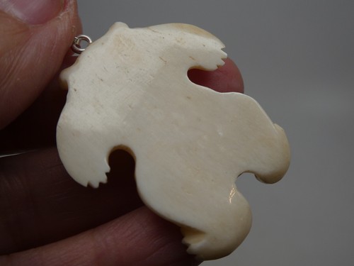Polar Bear Carved Water Buffalo Bubalus Bubalis Bone Pendant Necklace With Cord - Picture 3 of 9