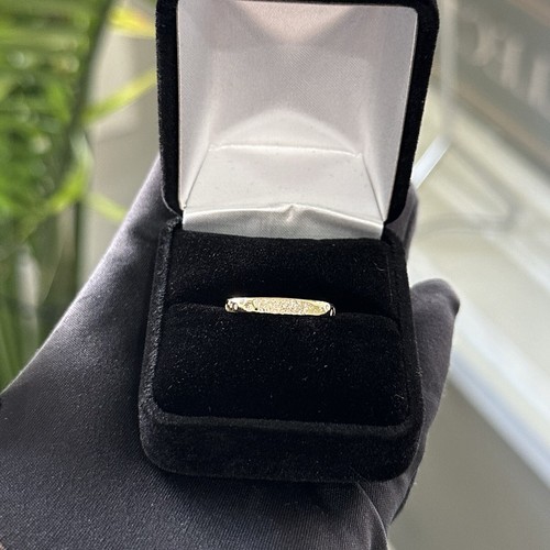 Ippolita Stardust 18K Yellow Gold Diamond Crinkle 2mm Thin Band Ring .13cttw