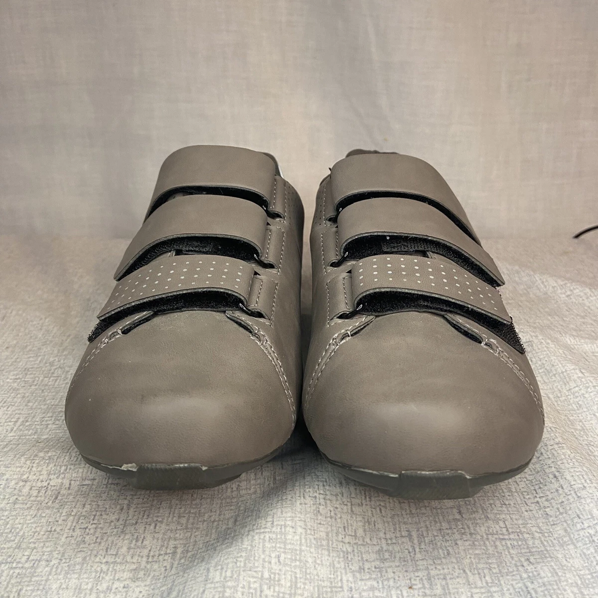 Shimano rt500 road best sale shoes