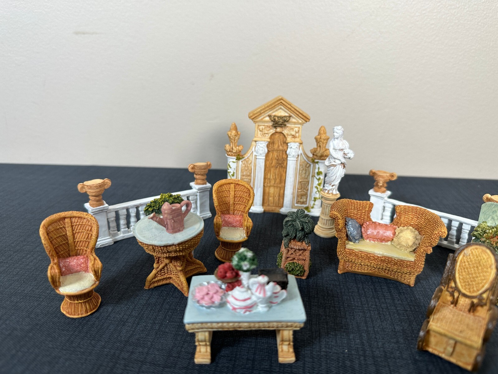 Picture 6 of 16
