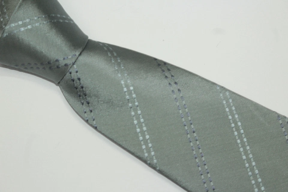 MARC JACOBS 真丝领带 意大利制造 F71682 — 第 3/4 张图片