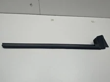 Tesla Model 3 INNER BELT SEAL FRONT DOOR RIGHT SIDE 1090496-00-E 2022