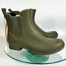 Chooka Eastlake Chelsea Rain Boot Womens Size 7 waterproof rubber Olive green