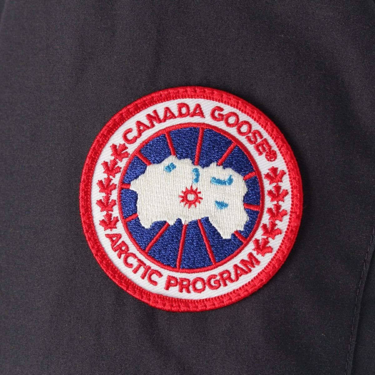 Canada Goose CANADA GOOSE VICTORIA Hoodie Down Jacket Outerwear 3037L Navy XS thumbnail 7