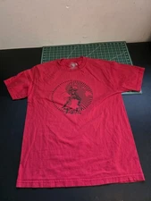 T & C Surf Designs Red T-shirt Men's Size L Hawaii Aloha Samurai Logo