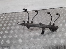 2005 CHRYSLER GRAND VOYAGER FUEL RAIL DIESEL 2500CRD 0445214023
