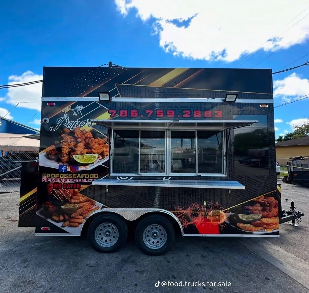 Imbissanhänger zu verkaufen, voll ausgestatteter mobiler Imbisswagen mit Küche u