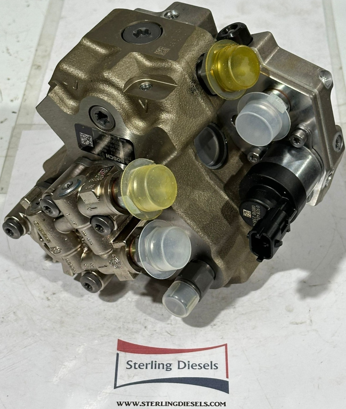 Brand New Bosch 0445020185 Diesel injection pump
