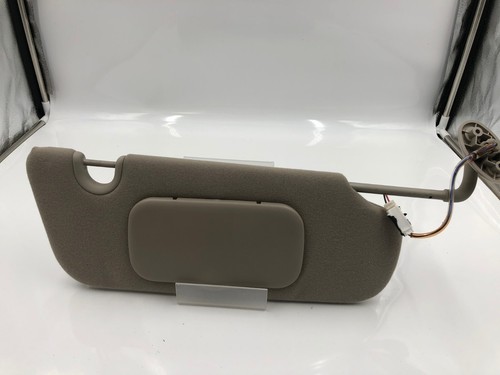 2002-2003 Jeep Liberty Passenger Sun Visor Gray Illumination OEM D04B63003 - Picture 3 of 10