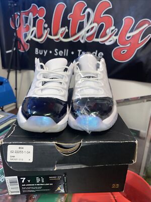 Size Jordan 11 Retro Low Emerald, Easter 2018 Replacement