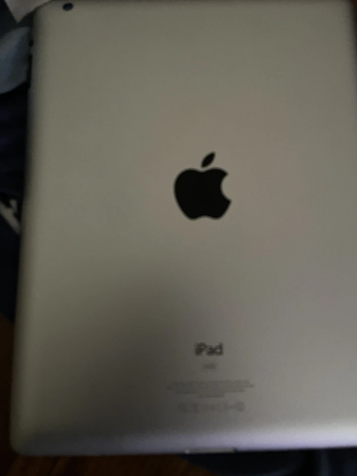 Apple iPad (3rd generation) · 64GB · Cellular, Foto 4 von 5