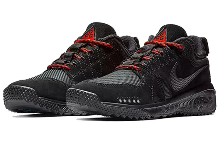 Nike ACG Dog Mountain Triple Black for Sale | Authenticity