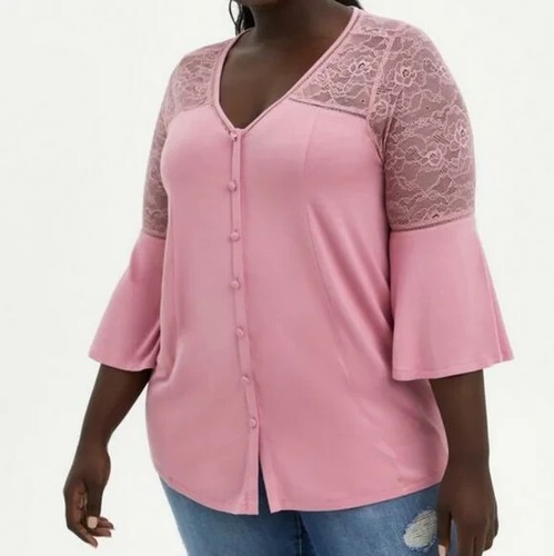Tunica donna TORRID con accenti in pizzo taglia 2X rosa super morbida maniche lunghe a campana 2-14 - Foto 2 di 17