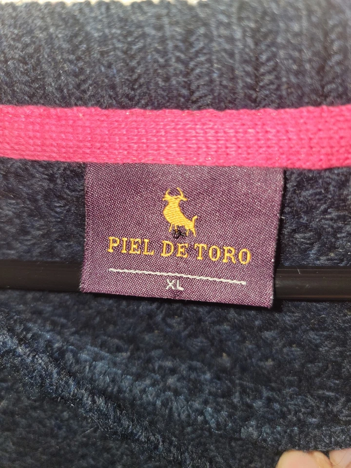 SUATER PIEL DE TORO COLOR AZUL CON RAYAS BLANCAS TALLA XL Foto 2 de 4