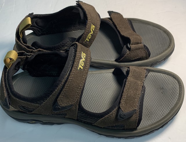 sneakers on clearance